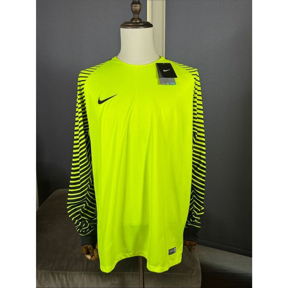Nike Men’s Long Sleeve Gardien Goalkeeper Shirt Neon Yellow and Black Size XL